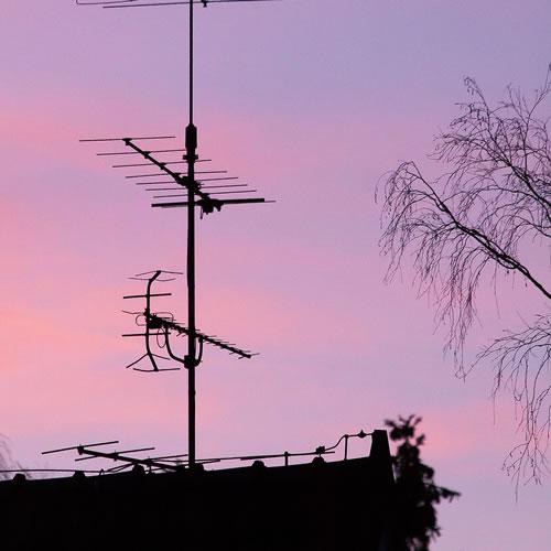 Antenne TV, téléréseau et TNT